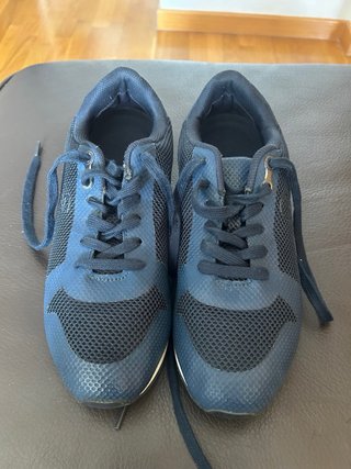 Calvin Klein T42 - Como Nuevas - Solo 1 uso.