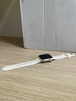 Apple Watch SE 3 Beige/Blanco. En su caja.
