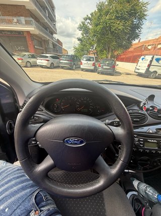 Ford Focus 2004 mk1 sedan