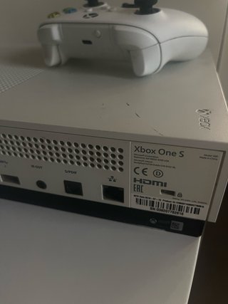 Xbox One S 2018