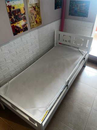 Cama infantil blanca Ikea