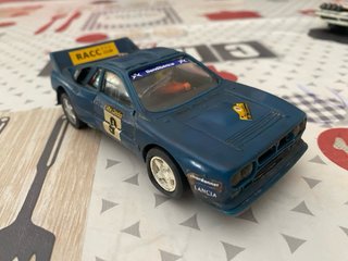 Coche Scalextric Lancia 027  Rally