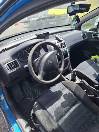 Peugeot 307 2001