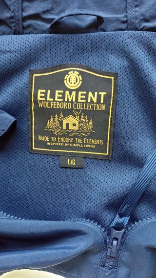 Cortavientos Element Talla L