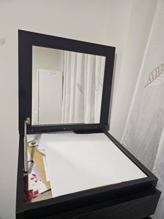 Cómoda MALM 6 cajones + espejo