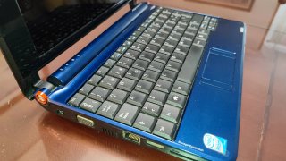 Acer Aspire ONE ZG5 para piezas o reparar