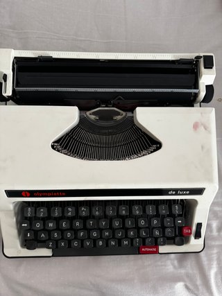 Máquina de escribir antigua