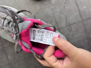 Zapatillas de montaña Quechua grises y rosas