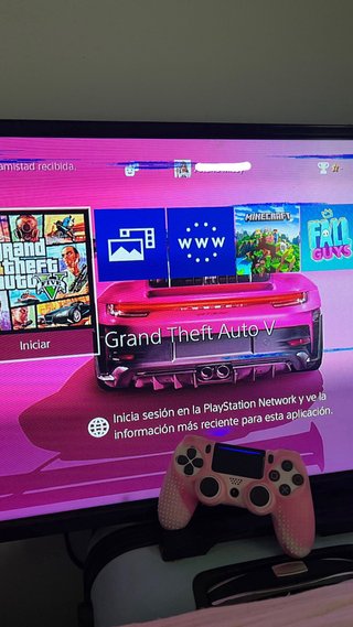 PS4 500 GB + Mando + Cables