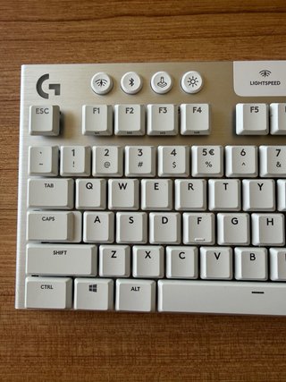 Logitech G915 TKL Teclado Mecánico RGB (US INTL)