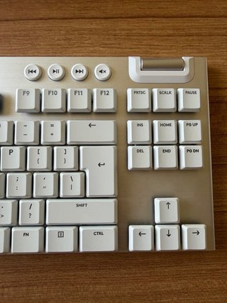 Logitech G915 TKL Teclado Mecánico RGB (US INTL)