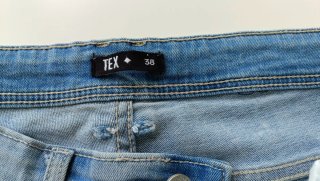 Pantalón corto vaquero niño.