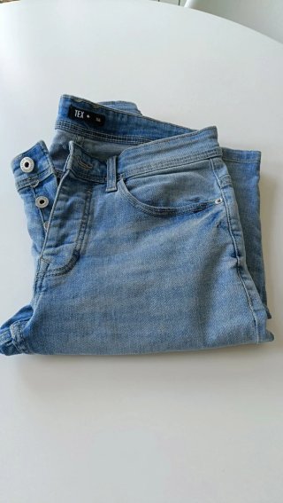 Pantalón corto vaquero niño.