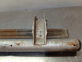 FALDON LATERAL MITSUBISHI L200 (KA0/KB0) 4D56U 53