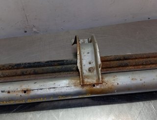 FALDON LATERAL MITSUBISHI L200 (KA0/KB0) 4D56U 53