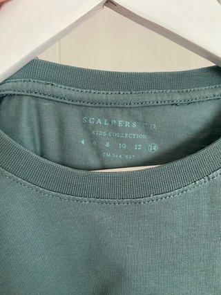 Camiseta Scalpers verde chico