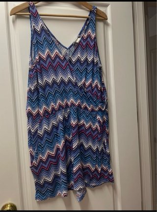 Traje corto playero geométrico