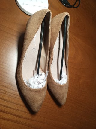 Sapatos Elegantes Nuevos