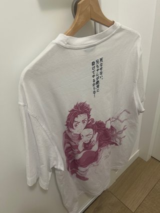 Camiseta Bershka Demon Slayer Talla M