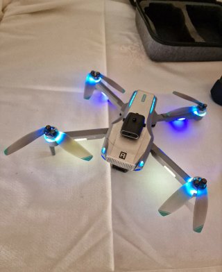 DRONE M107 PLEGABLE CÁMARA DUAL HD + MALETÍN + 2 B