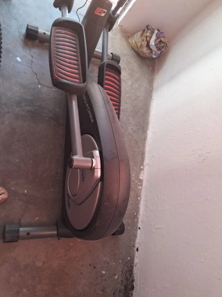 Bicicleta Elíptica FORM en perfecto estado