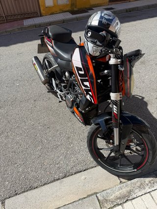 KTM Duke 125 2012 Negra/Naranja