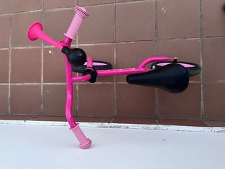 Bici sin pedales Chicco Pink Arrow