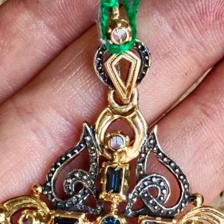 Colgante Cruz de plata dorada y plateada