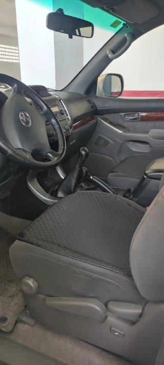 Toyota Land Cruiser 120 VX , 12/2015.