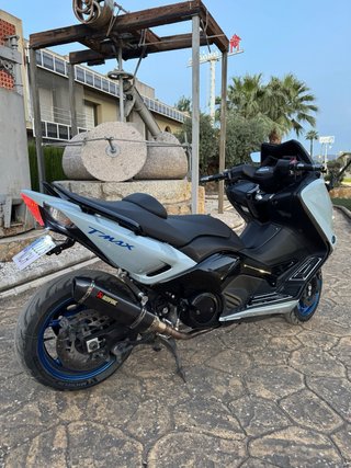 Yamaha TMAX 530 Maxi Scooter