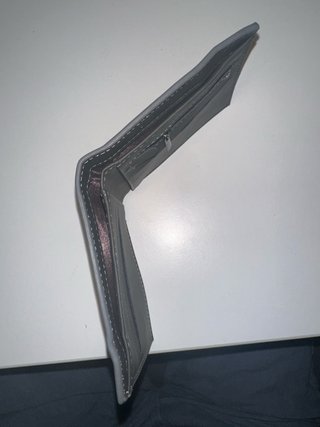 Portafoglio da uomo grigio scuro nuovo