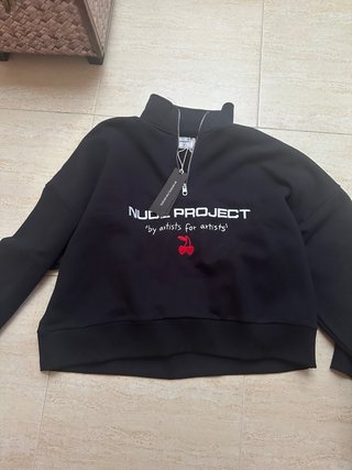 Sudadera Nude Project Negra quarter zip