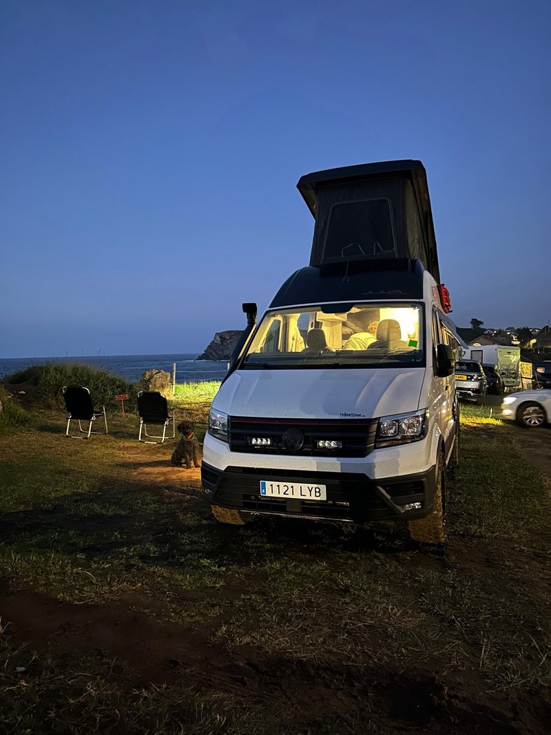 Volkswagen Crafter 2022 - foto 1