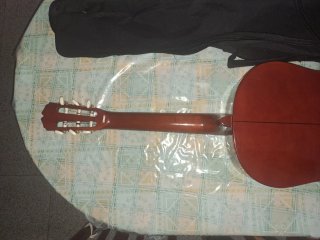 Guitarra Clásica con funda