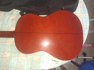 Guitarra Clásica con funda