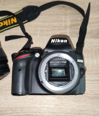 Cámara Nikon D3200 + Accesorios
