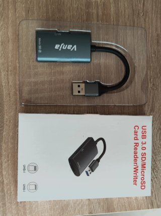 Cámara Nikon D3200 + Accesorios