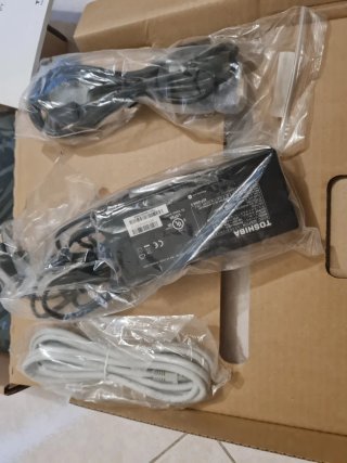 Toshiba PA3680E-2PRP Express Port Replicator II