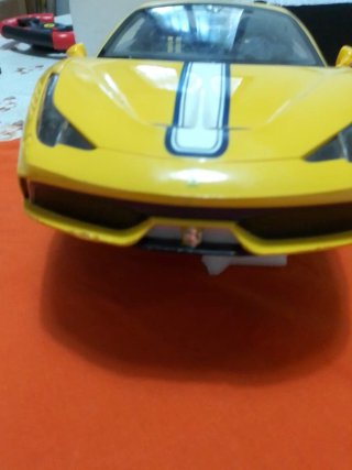 Ferrari 458 A speciale  con capotta che si apre