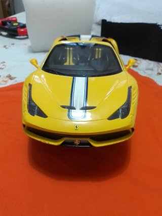 Ferrari 458 A speciale  con capotta che si apre