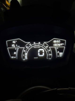 Aprilia SR GT 125 Maxi Scooter