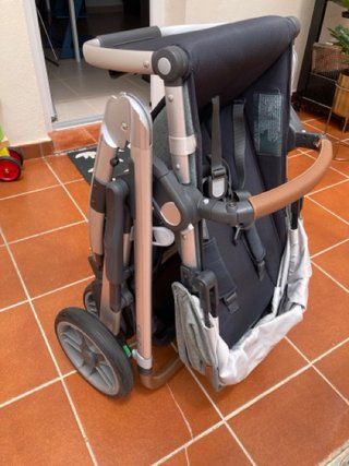 Carrito Bebé UPPAbaby Cruz V2 con Capazo