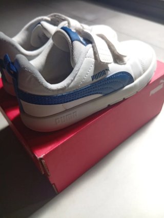 Zapatillas Puma niño talla 26