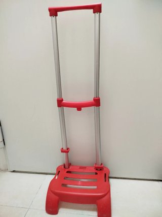 Carrito escolar rojo