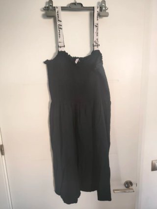 Vestido azul marino Tiffosi con tirantes