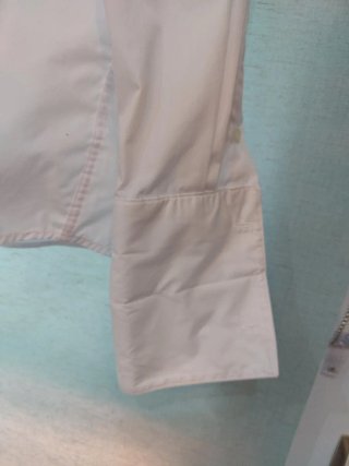 Camisa para chaqué blanca.