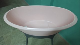 Bañera Bebé Luma con Patas