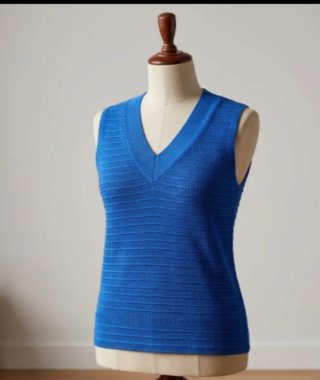 Chaleco azul de punto