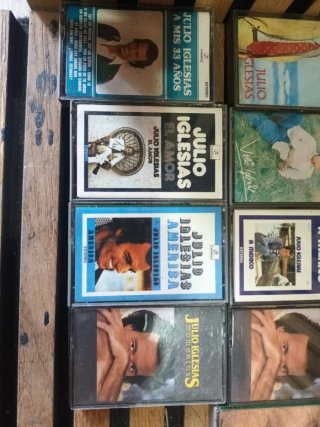 Colección 14 Cassettes Julio Iglesias