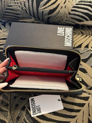 Monedero Love Moschino Negro y Dorado